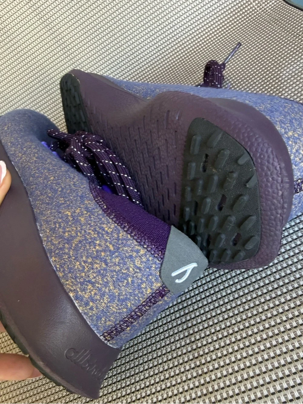 allbirds women’s size 9 Purple Knit Lace-Up Sneakers